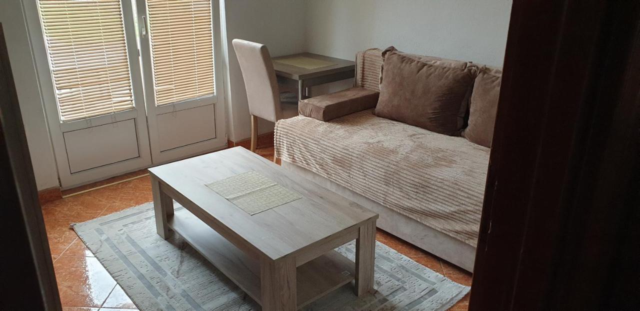 Apartments Cindrak بار الغرفة الصورة